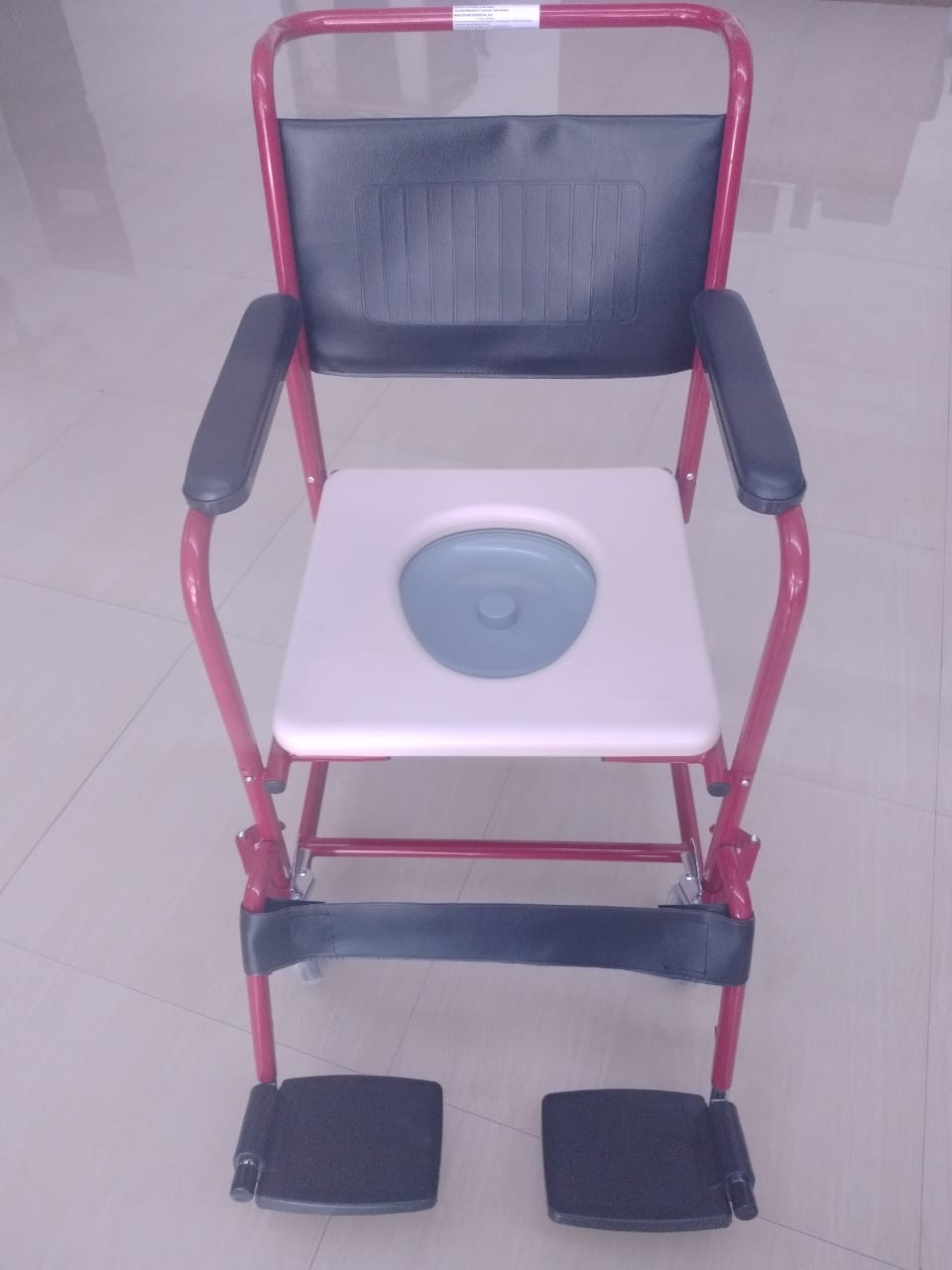 Bathroom Commode Chair (4)